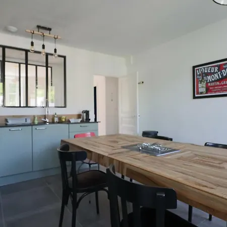 Rénové à La Bourboule, 6 Pers., 3 - Fr-1-858-33 Apartamento