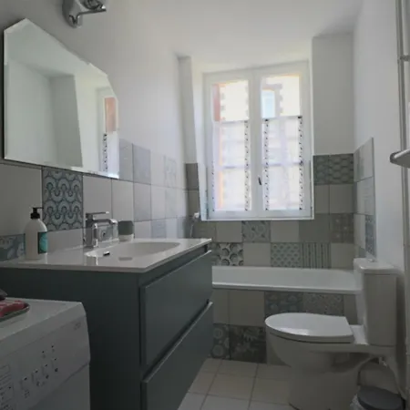 Apartment Renove A La Bourboule, 6 Pers., 3 - Fr-1-858-33 *