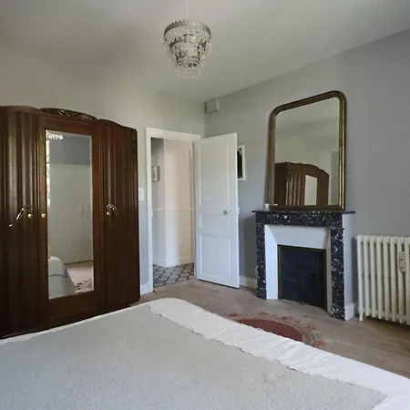 Renove A La Bourboule, 6 Pers., 3 - Fr-1-858-33 Apartment *